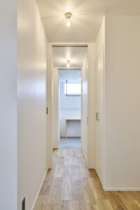 ハイドアで空間の連続性を実現